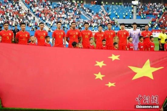 小浪货下面小泬好湿